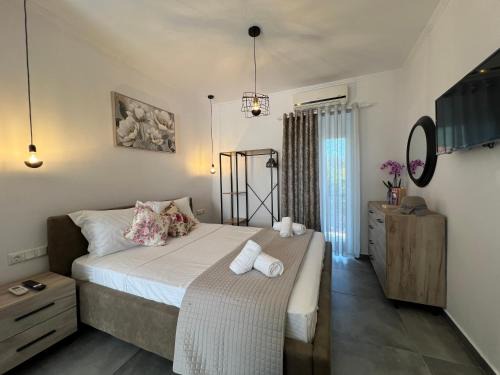 Prinos Apartment | Top-Rated Child Friendly Escape at Noemi Studio