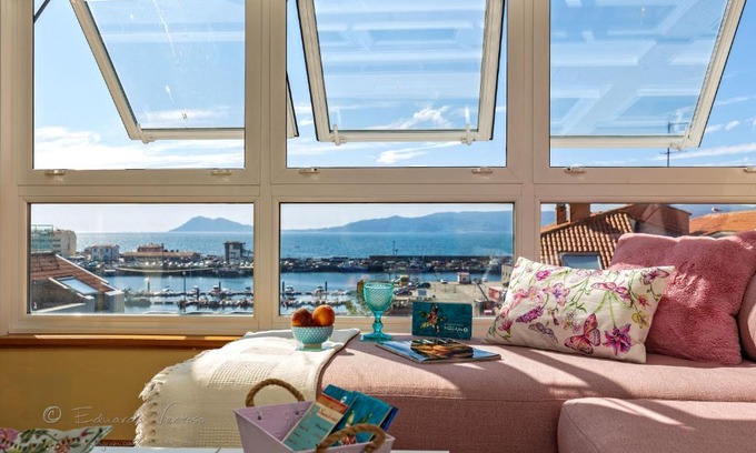 Portosin Apartment | Discover Noia Compostellae Beach: Oceanfront Family Escape