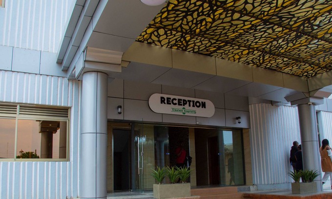 Embu Hotel | Explore Nokras Siver Oak Embu: Family-Friendly Retreat