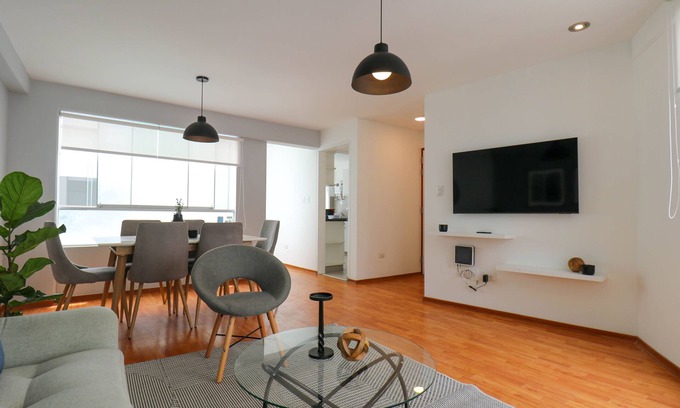 Barranco Apartment | Discover Nomad Apartments in Bohem Barranco with Spa & Breakfast