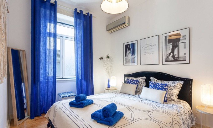 Sintra Apartment | Explore Nomad Dreams N.4: Pet-Friendly Retreat in Sintra