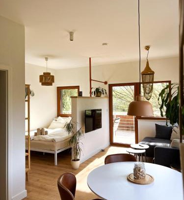 Rauhenbretzingen Apartment | Oceanfront Escape at Nomad Nest - Guest Rated 10/10