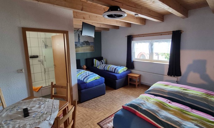 Rust Apartment | Family-Friendly Four-Bed Room at Gästehaus Gravell
