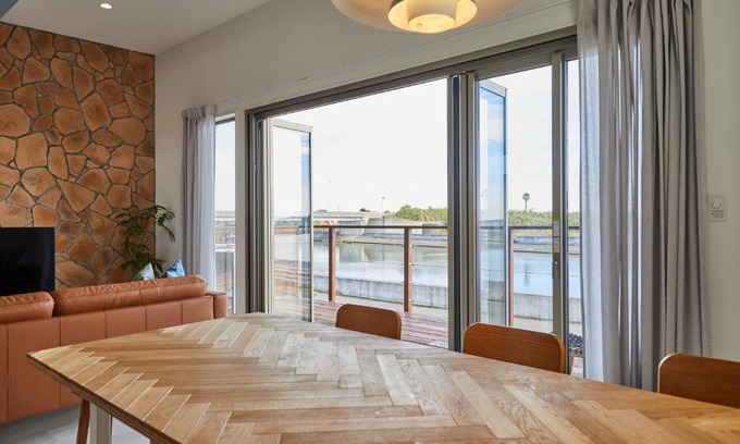 Kujukuri Villa | Seaside Retreat at Nona 九十九里 with BBQ Terrace