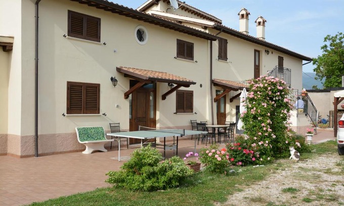 Camporoppolo House | Cozy Nonna Alda: Guest Rated 9/10 with Hot Tub & Kitchen