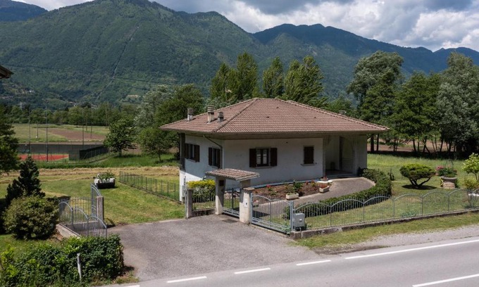 Bondone House | Pet-Friendly Nonna Elvira Holiday House - Guest Rated 9/10