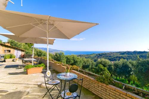 Casal Velino Bed & Breakfast | Elegant Nonno Pippino Rooms with Ocean Views & Top Reviews