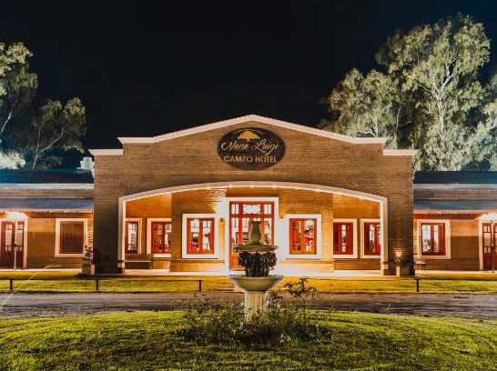 Rio Segundo Department Hotel | Relax at Nono Luigi: 4-Star Retreat with Pool & Hot Tub