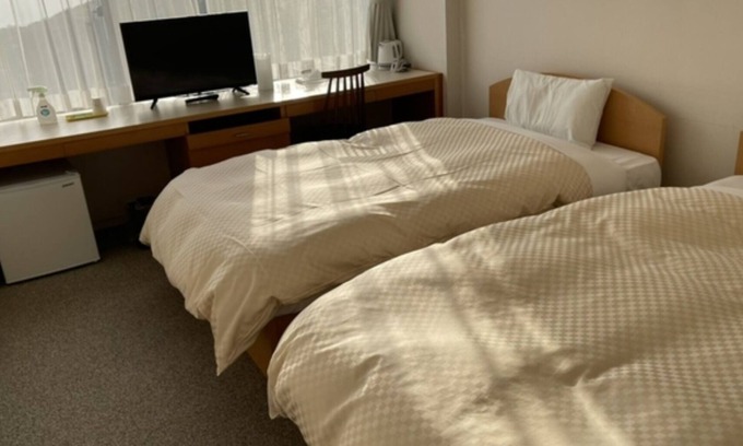 Yokosuka Hotel | Relaxing Nonsmoking Seaside Twin Room in Yokosuka