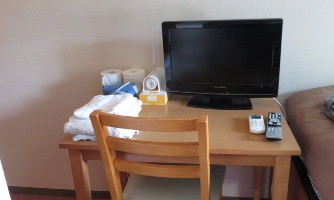 Sanuki Apartment | Book Your Ideal Twin Room with Kitchen in Sanuki Kagawa