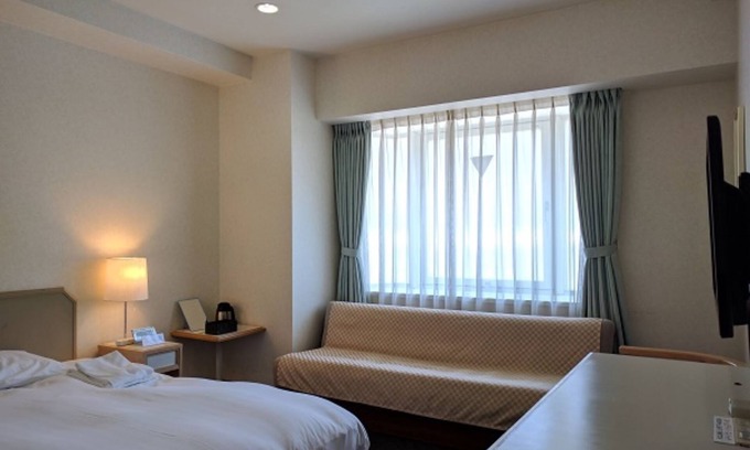 Yokosuka Hotel | Comfortable Nonsmoking Room for Business Travelers in Yokosuka