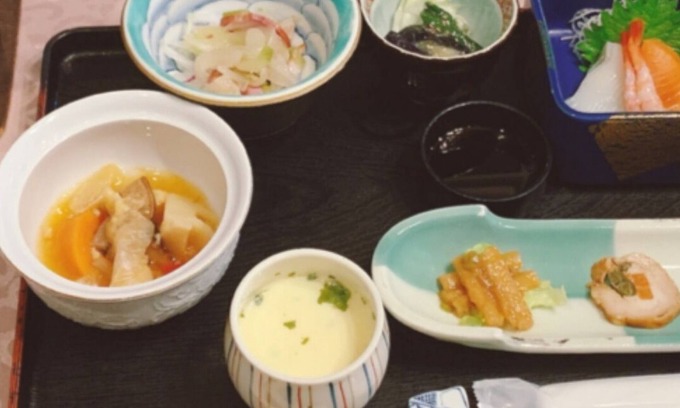 Kamikawa Hotel | Comfortable Western-Style Room with 2 Meals in Hokkaidō