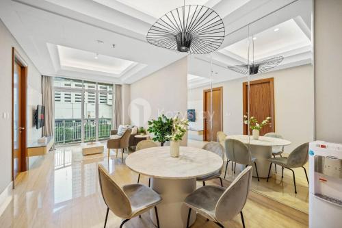Kuningan Apartment | Relax at Nook by Kozystay - Setiabudi with Pool & Hot Tub