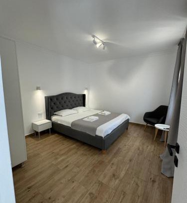 Constanta House | Nord 22: Guest Rated 9.9 with Oceanfront Views