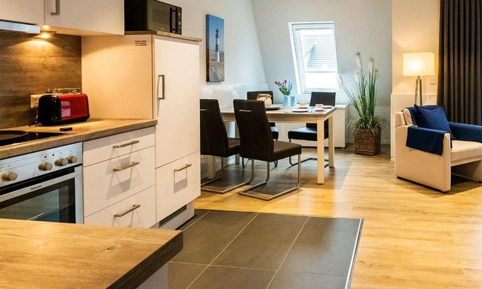 Norddeich Apartment | Norddeich Perle: Family-Friendly Retreat with Elevator Access