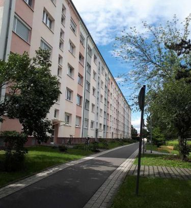 Neukieritzsch Apartment | Cozy Nordstraße 4: Perfect for Couples in Neukieritzsch