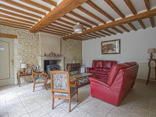 Tracy-sur-Mer House | Inviting Holiday Home in Tracy sur Mer with Garden Oasis