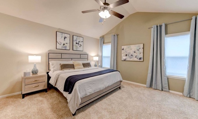 Anderson Mill House | North Austin Corporate-Ready 3BR
