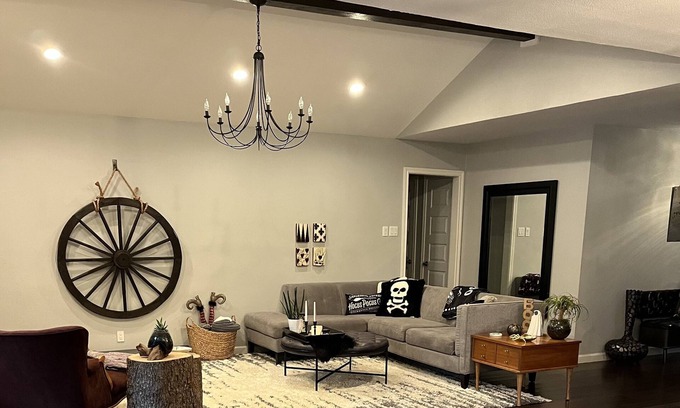 Forest North Estates House | Cozy North Austin Retreat Perfect for ACL Attendees