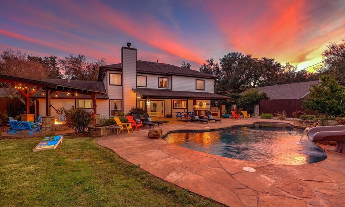 Forest North Estates House | North Austin Oasis: Family-Friendly Retreat with Pool Access