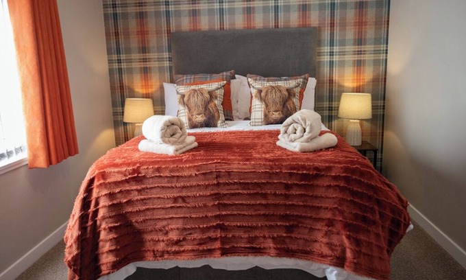 Helmsdale Cottage | Cozy Retreat at North Coast 500 Cottage near Helmsdale