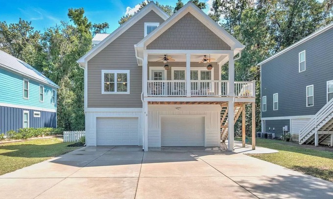 North Litchfield Beach House | Unwind at North Litchfield Beach with Oceanfront Amenities
