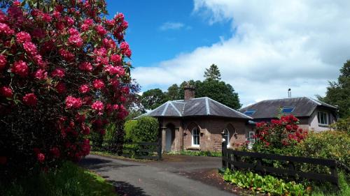 Crieff House | Inviting Stay at North Lodge of Orchil - Pet & Child Friendly