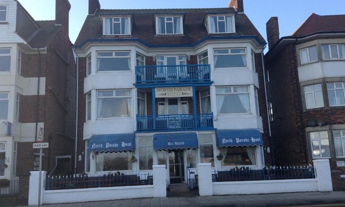 Skegness Hotel | Oceanfront North Parade Seafront Accommodation for Families