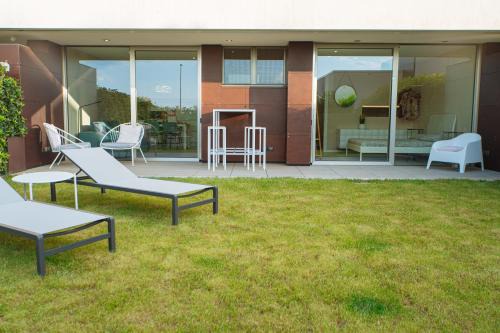 Lignano Sabbiadoro Apartment | North Point: Family-Friendly Retreat with 9.8 Guest Rating