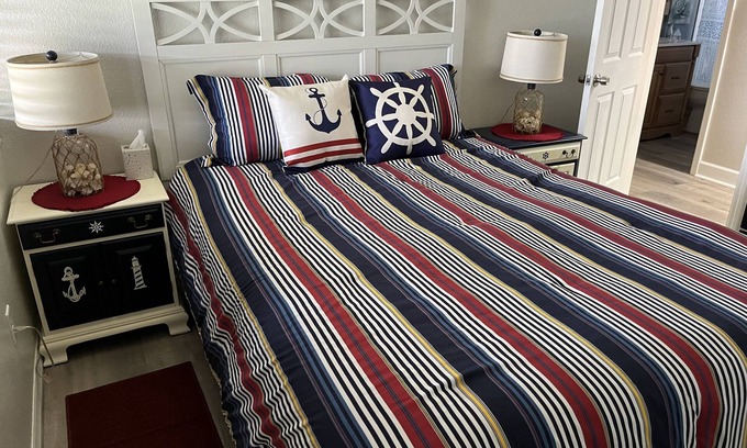 North Port House | Pet-Friendly Retreat at North Port Cozy Cove - Rated 10/10