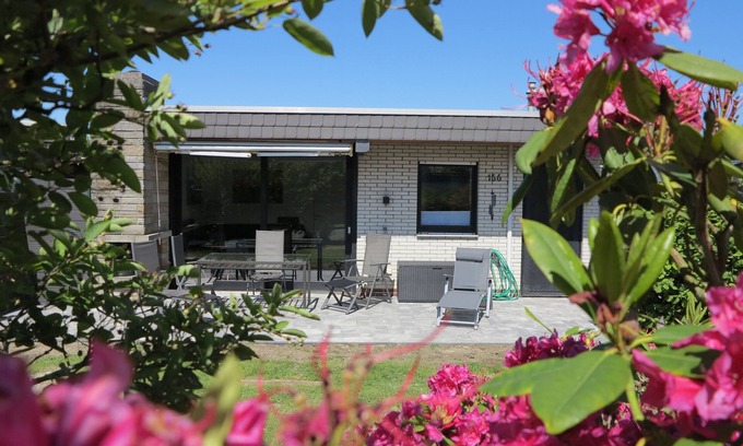 Tossens House | Guest Rated: 9.8! Pet-Friendly Ocean View Home in Tossens