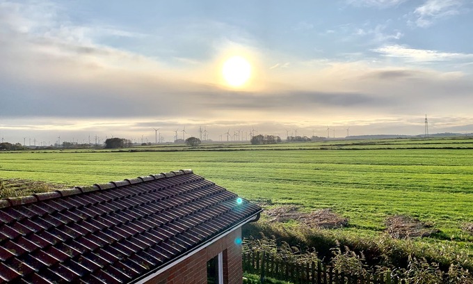 Nesse House | Family-Friendly North Sea Getaway with Ocean Views
