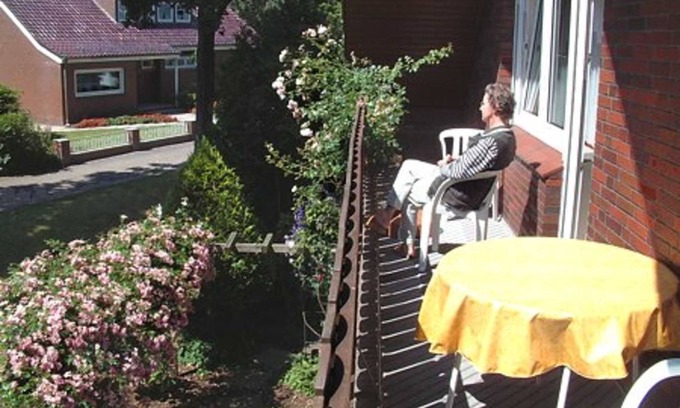 Esens Apartment | Family-Friendly Apartments at Haus Süderwall - Rated 9.4/10