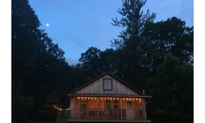 Drifting Cabin | Unforgettable North Star Cabin at Oak Mountain Hideaway