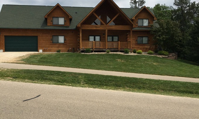 Warrens Cabin | North Woods Cabin: 10/10 Rated with Spa & Hot Tub Amenities