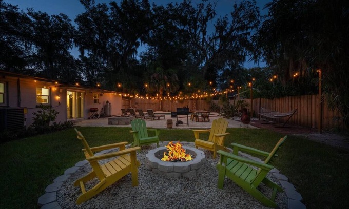North Beach House | Relax at Jax Beach Retreat with Private Pool & Pet Friendly