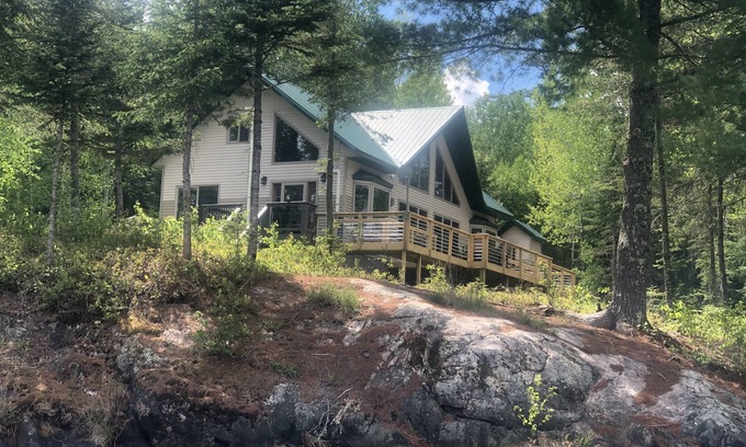 Ash River House | Explore the Northern Experience: Adventure Awaits You!