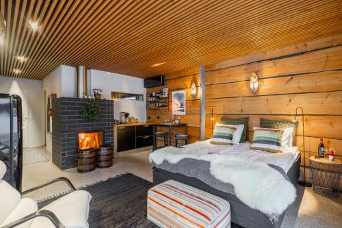 Rovaniemi Villa | Northern Lights River Nest