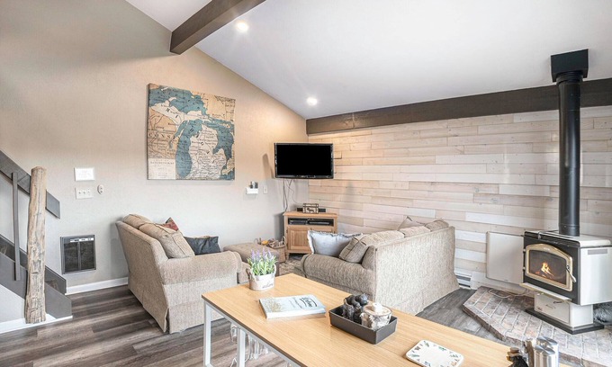 Gaylord Cottage | Scenic Northern MI Getaway with Lake Views Near Boyne Mt