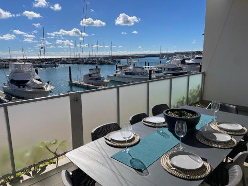 Geraldton Apartment | Northshore Nirvana: Oceanfront Relaxation Awaits You