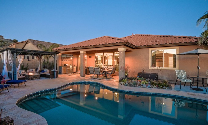 Oracle House | Family-Friendly Retreat at Saddlebrooke Oasis - Rated 9.8!