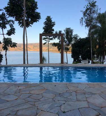 Capitolio House | Discover Nosso Recanto Pérola: Pet Friendly with Ocean Views