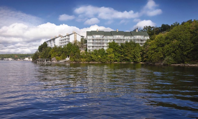 Osage Beach Resort | Experience a New Way of Living with Oceanfront Bliss!