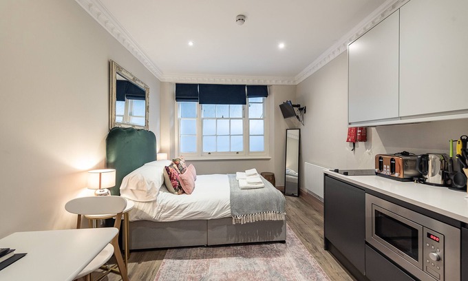 Pembridge Apartment | Cozy Notting Hill Studio Near Portobello & Kensington Palace