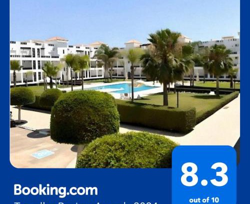 Marina Apartment | Family-Friendly Oceanfront Apartment at Résidence Calme