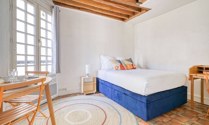 Saint-Victor Apartment | Modern Studio Retreat - Ideal for Families and Travelers
