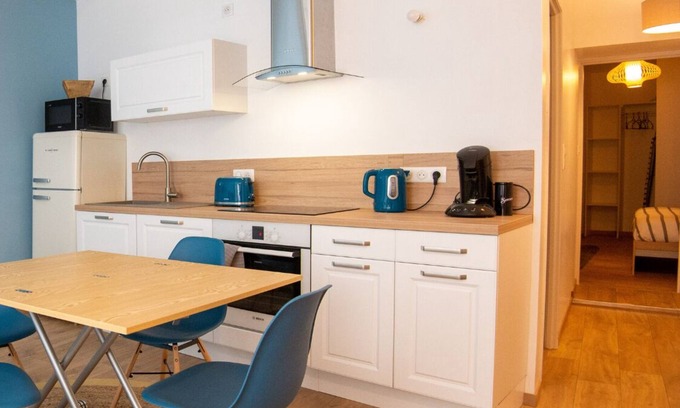 Accolay Apartment | Explore Vermenton: Perfect for Families, Rated 9.6/10