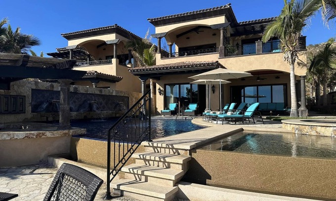 Sunset Beach House | Inviting Novaispania Residence in Cabo San Lucas