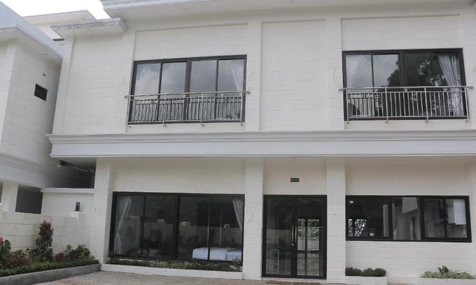 Ciloto Villa | Discover Family-Friendly Comfort at Novia 2 Hotel