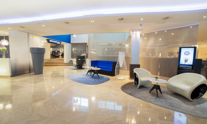 Paquis Navigation Hotel | Discover Novotel Geneve Centre: 4-Star Spa Retreat